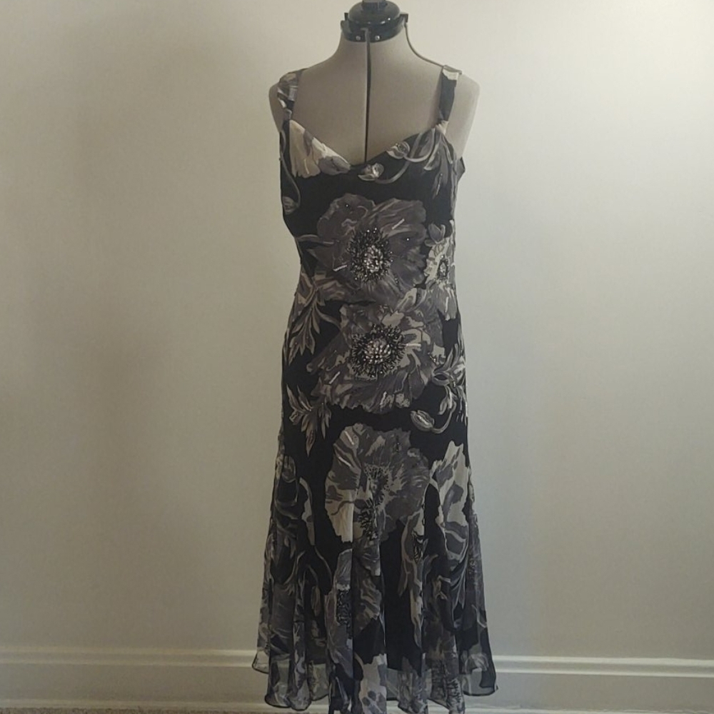Midnight Velvet Black Floral Sequined Midi Dress Sz M